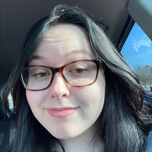 Meet your Posher, Ally